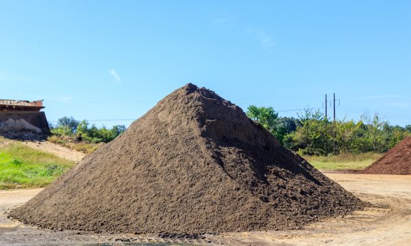 Bulk Topsoil Delivery in Elk River